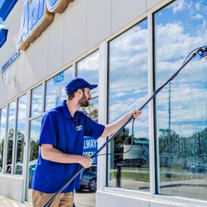 Commercial-wWindow-Cleaning